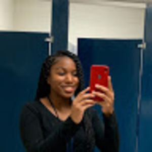 Meet your Posher, Briana